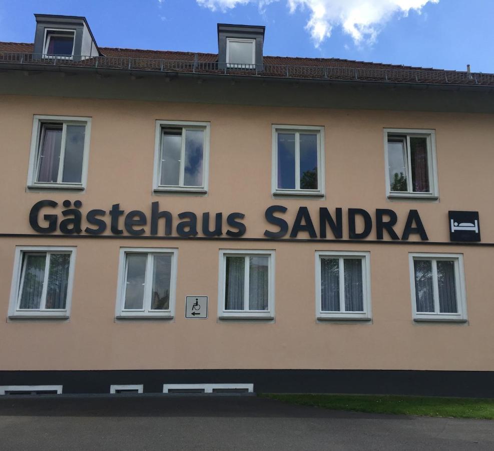 Gaestehaus Sandra Sulzbach-Rosenberg Eksteriør bilde